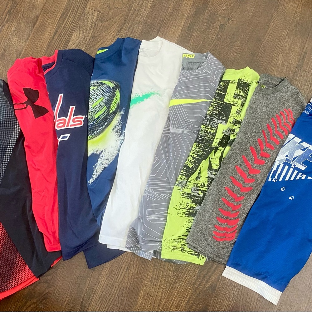 10 Boys M Athletic Casual Sports Tees